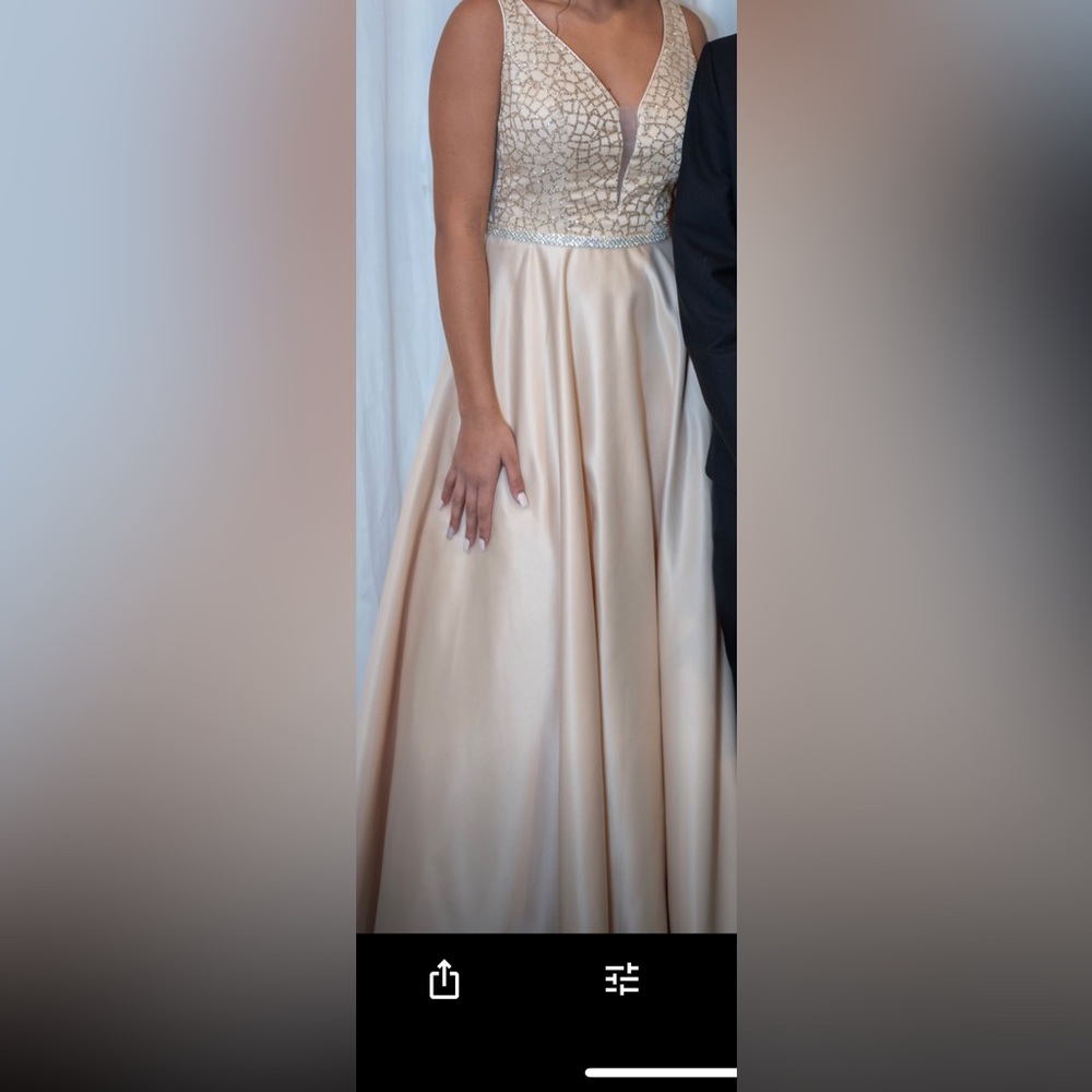 Gorgeous long dress maxi